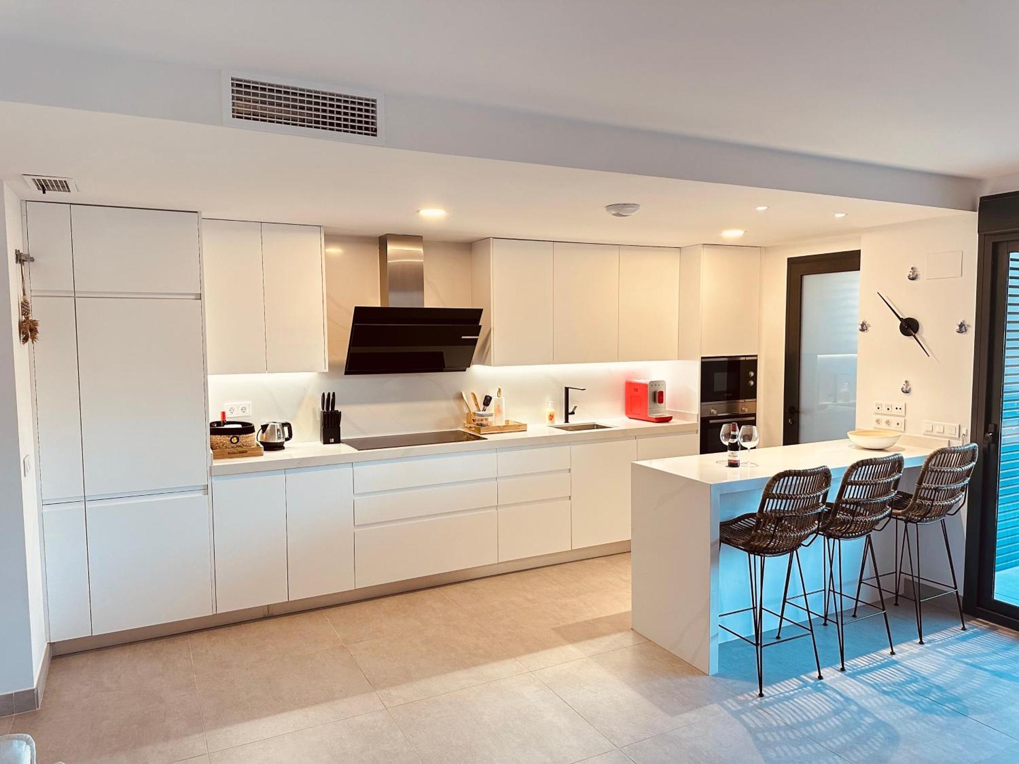Apartment House - Penthouse With Private Rooftop Terrace